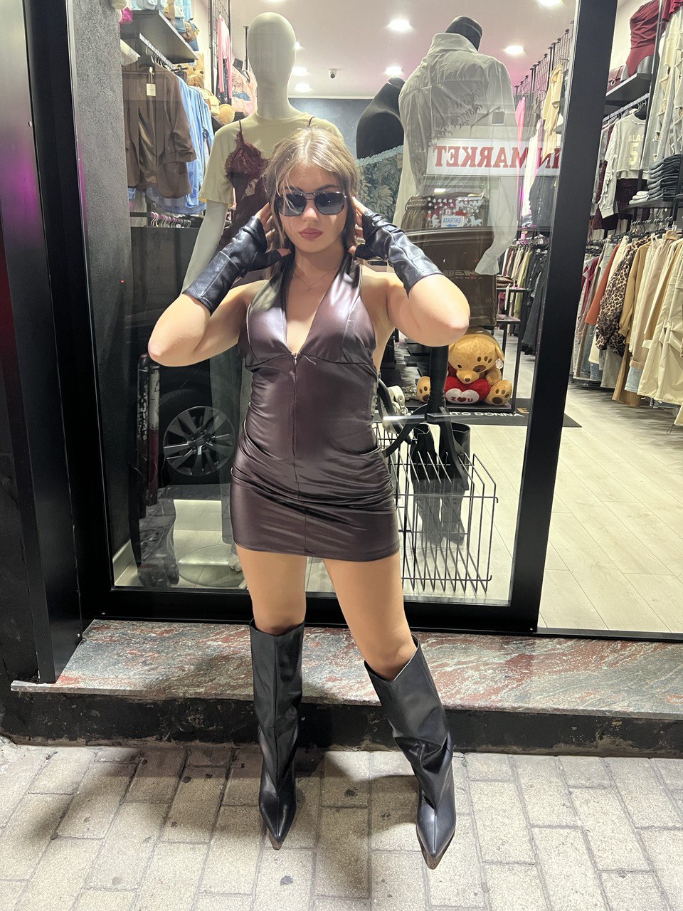 ABITO SEXY